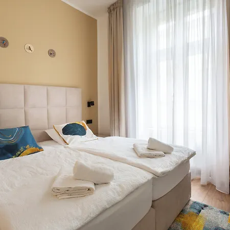 Luxury Kmochova Apartman *
