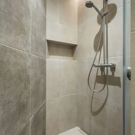 Luxury Kmochova Apartman *