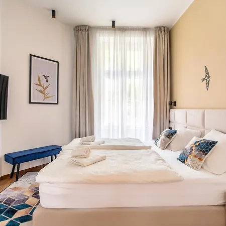 Luxury Kmochova